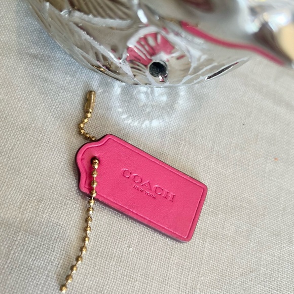 Coach Fob leather logo tag Tan NEW: Last one - Picture 5 of 9